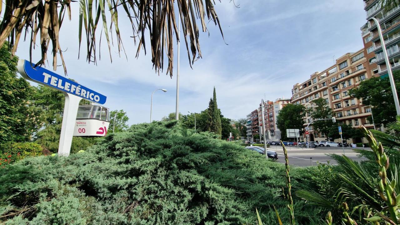Space Center Madrid Exterior photo